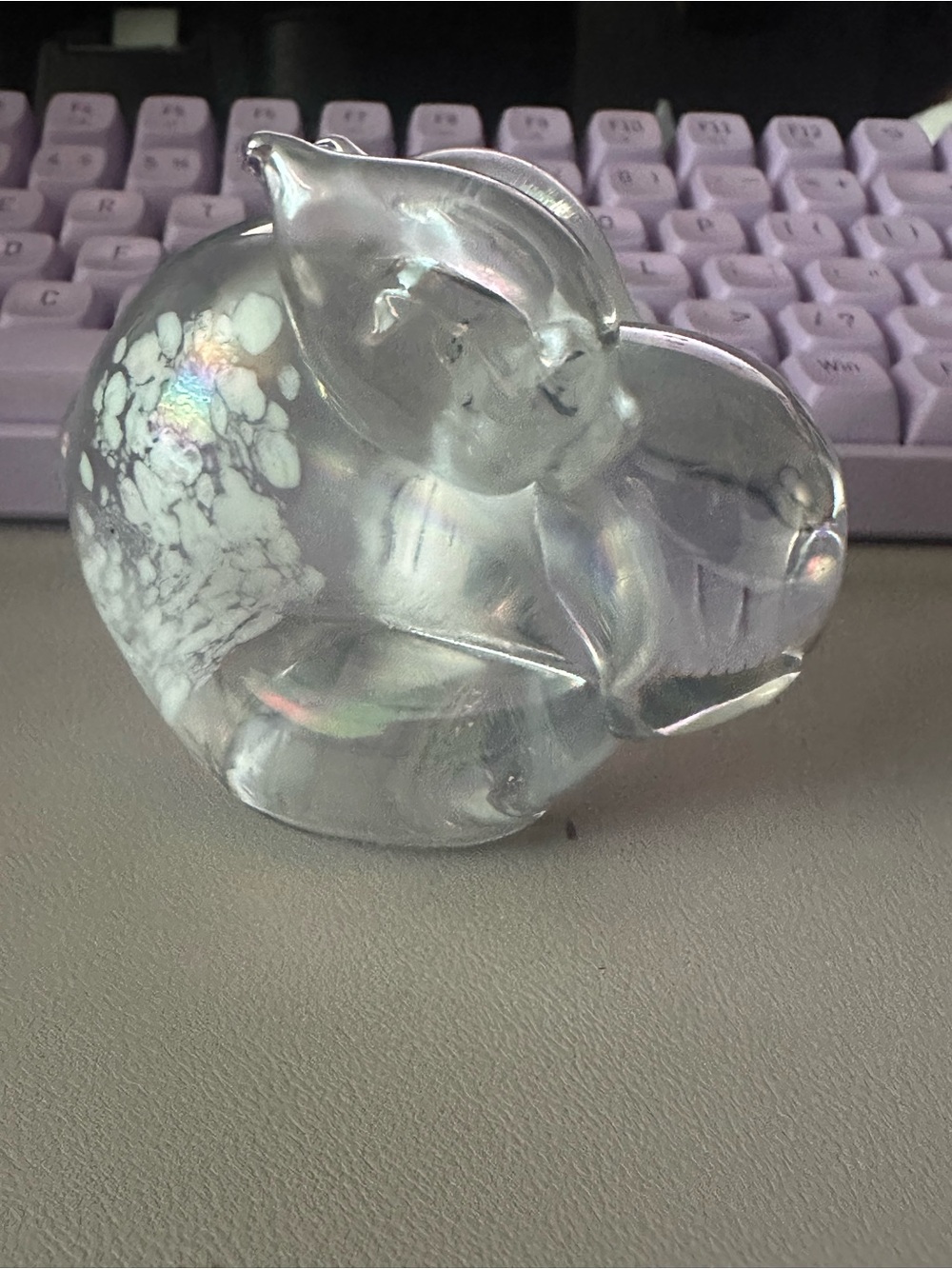 VTG Fenton Iridescent Glass BUNNY Rabbit. Hand Painted. No sticker or signature